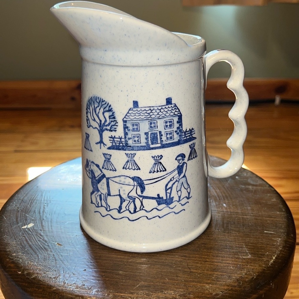 Metlox Poppy trail pitcher